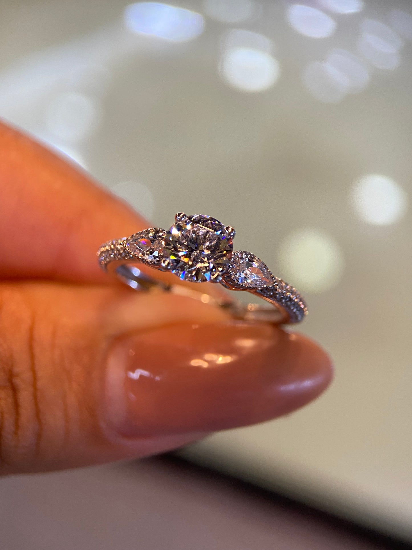 Anillo de compromiso en oro