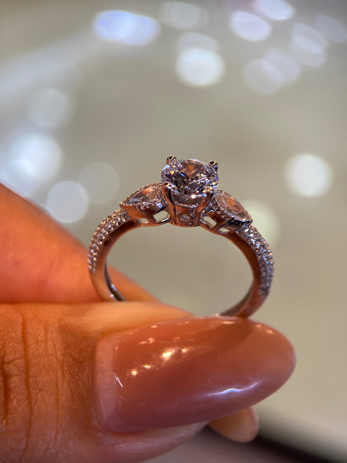 Anillo de compromiso en oro