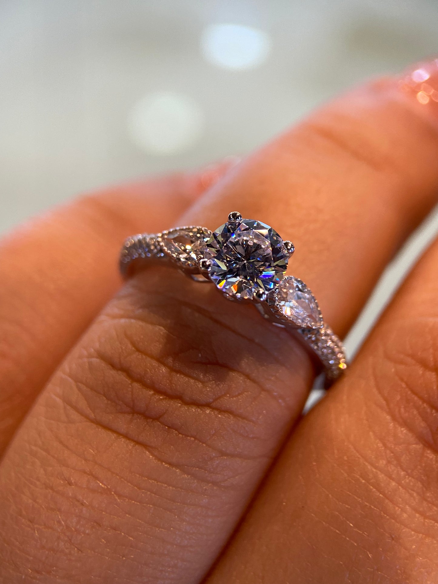 Anillo de compromiso en oro