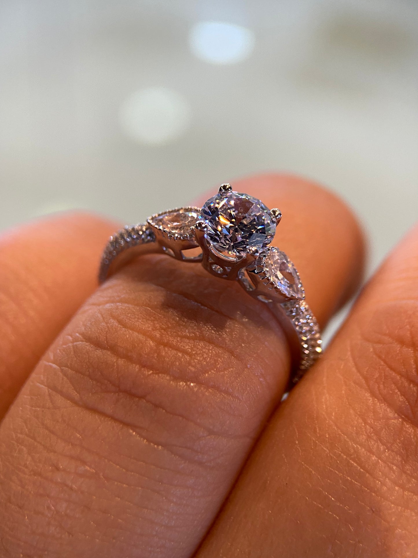 Anillo de compromiso en oro