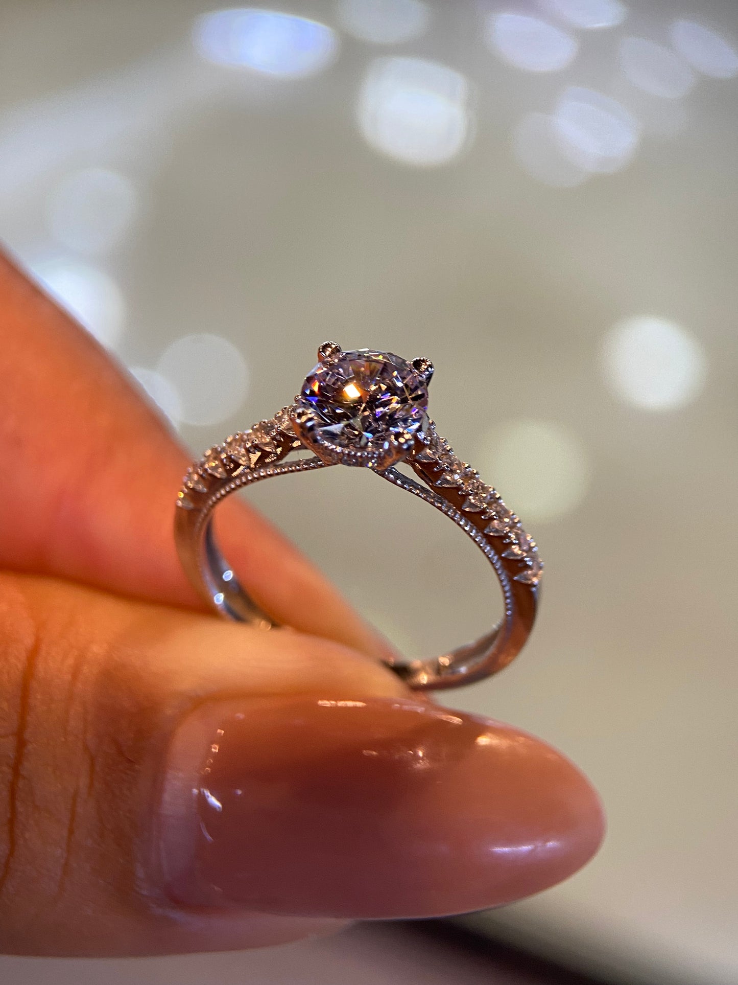 Anillo de compromiso en oro