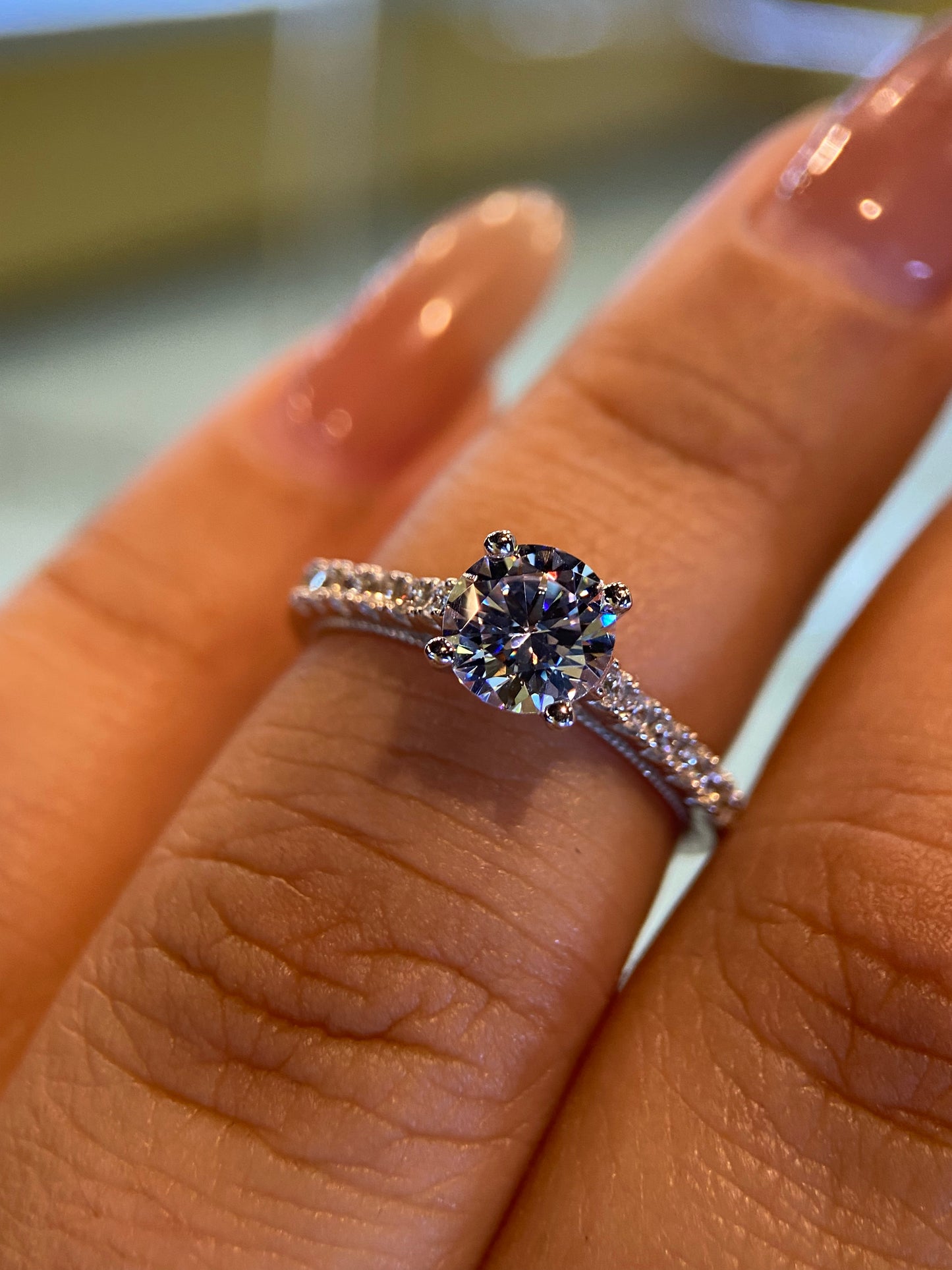Anillo de compromiso en oro
