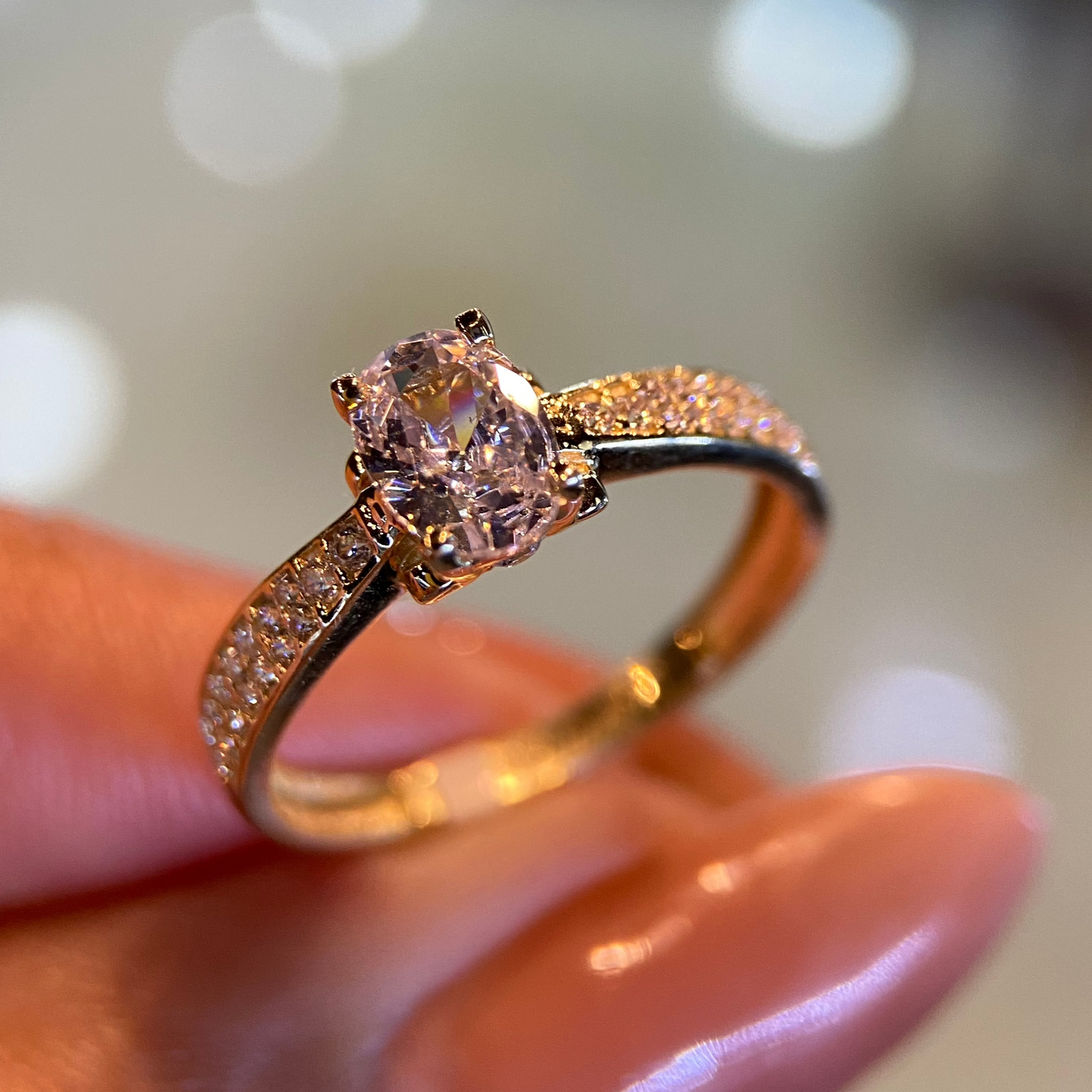 Anillo de compromiso en oro