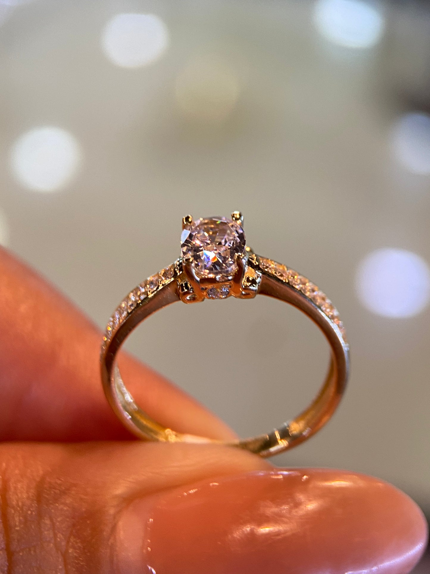 Anillo de compromiso en oro