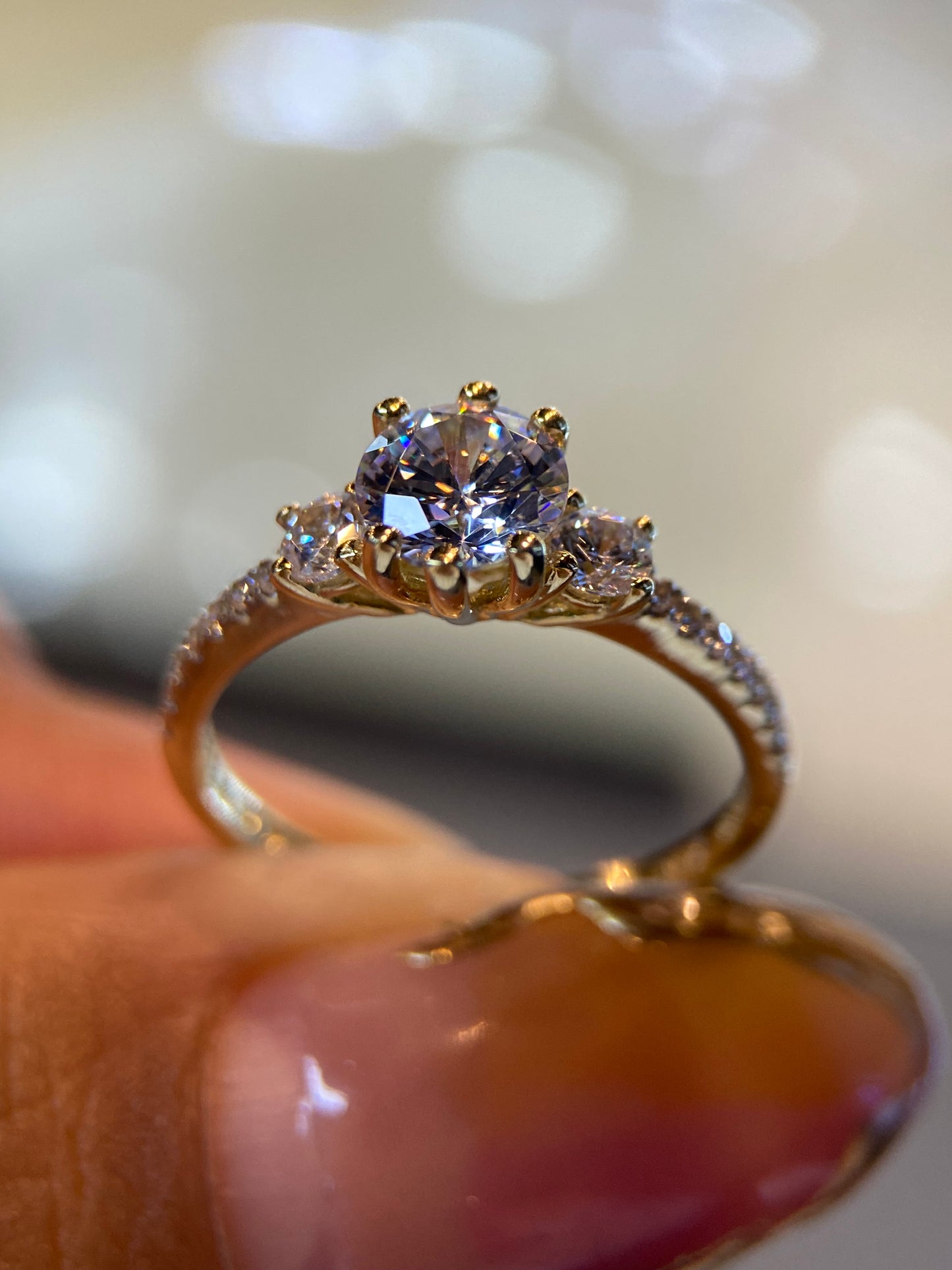 Anillo de compromiso en oro