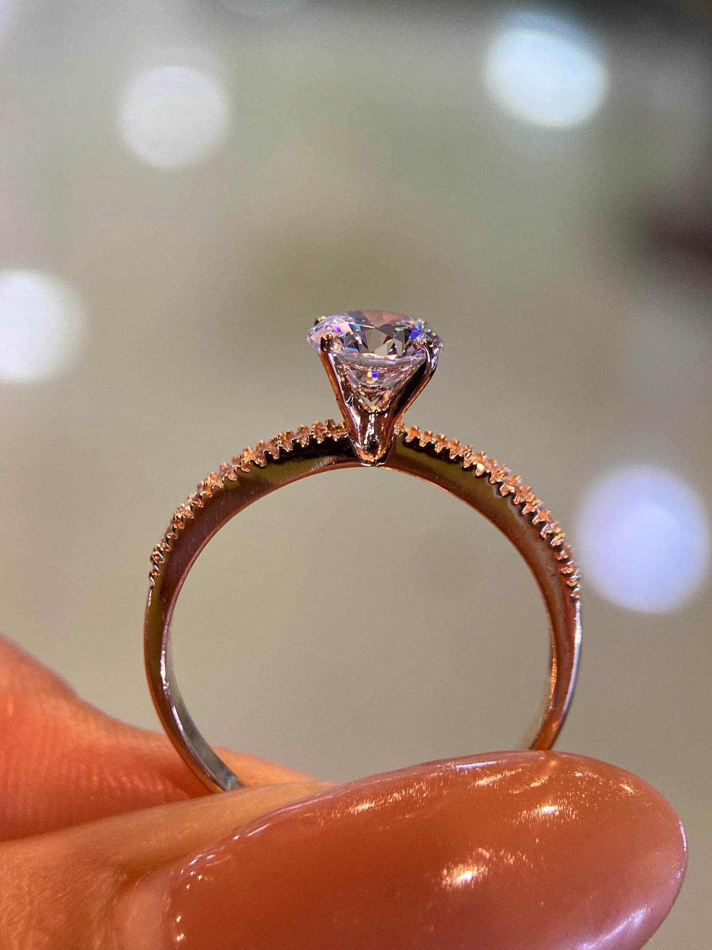 Anillo de compromiso en oro