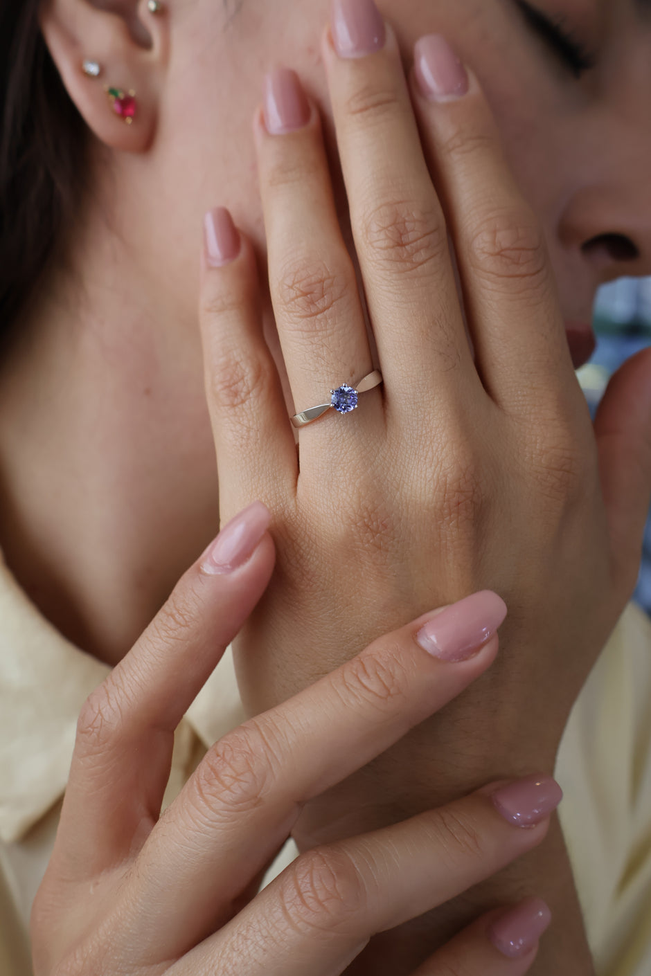 Anillo Melody en Oro Blanco 14k  con Tanzanita 0.50 ct