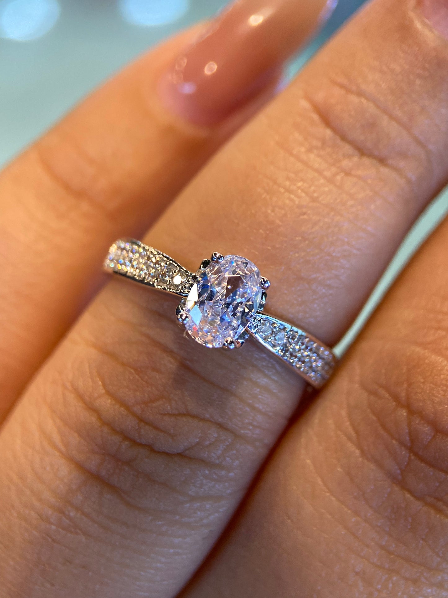 Anillo de compromiso en oro