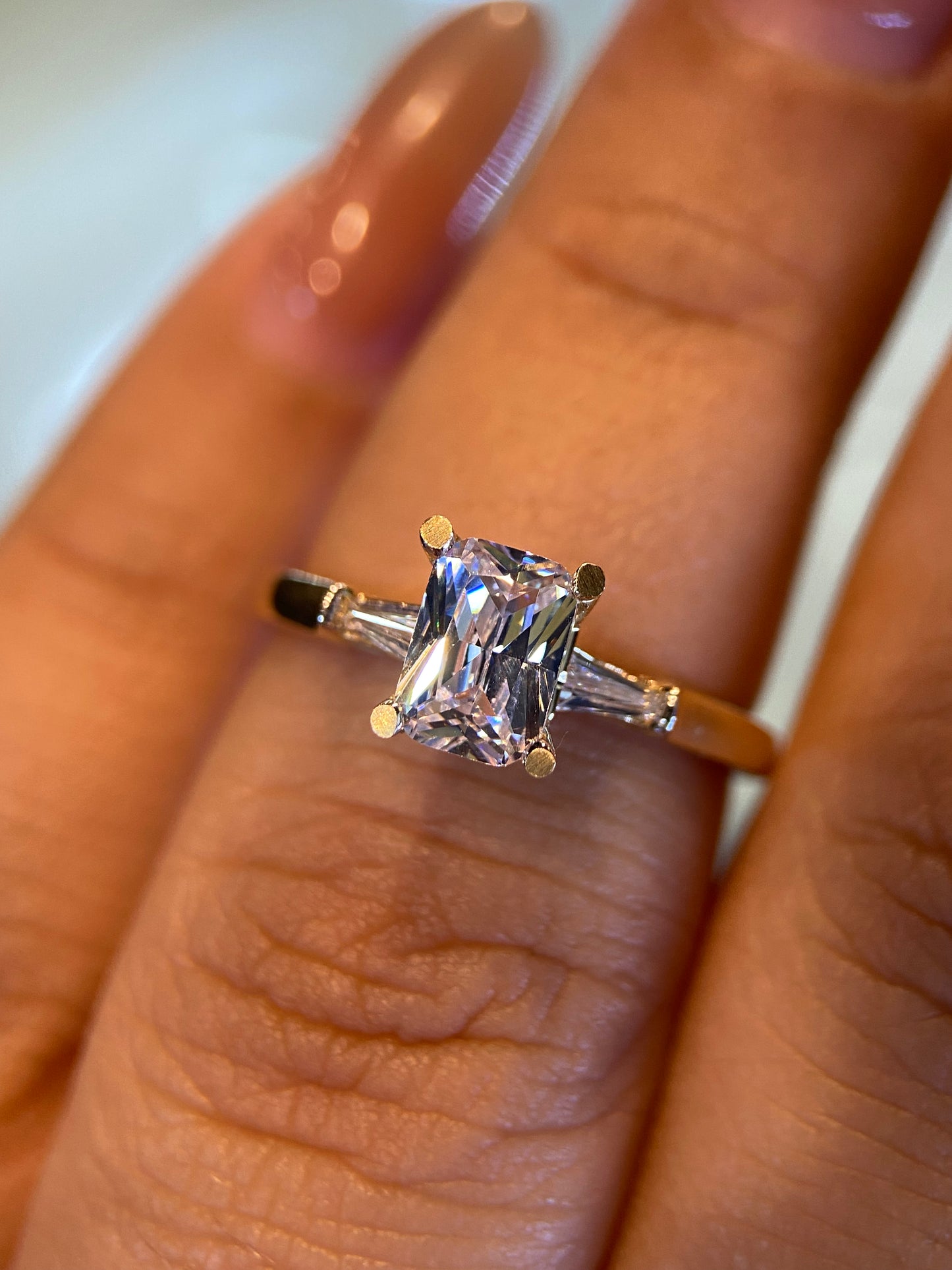 Anillo de compromiso en oro