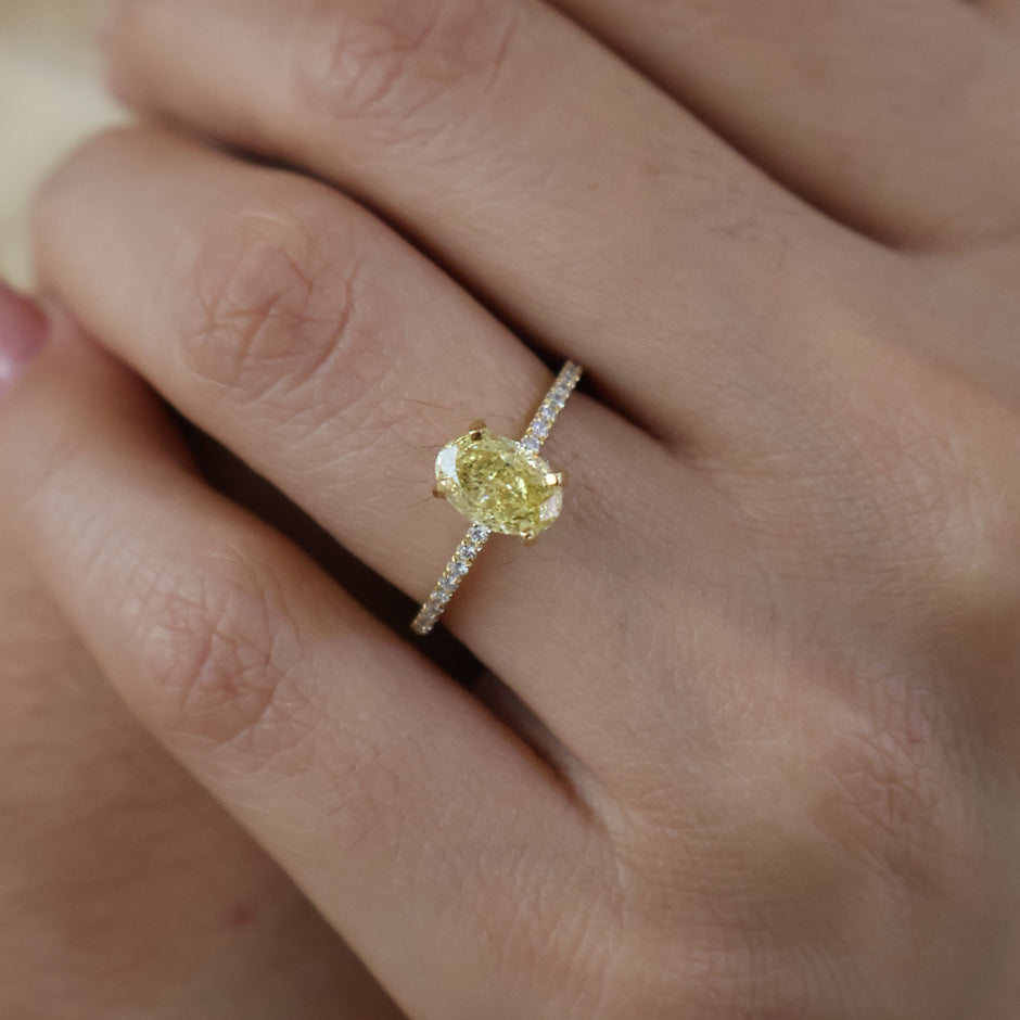 Anillo Bella en Oro 1.00 ct
