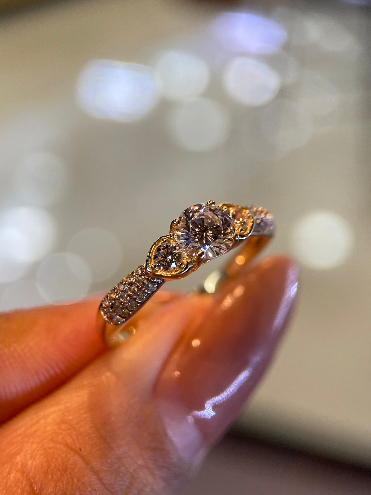 Anillo de compromiso en oro