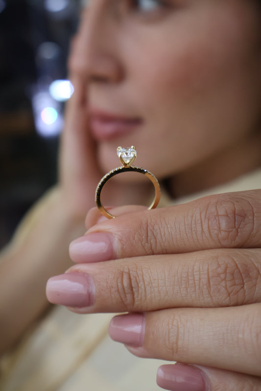 Anillo Sthepany en Oro 1.00 ct