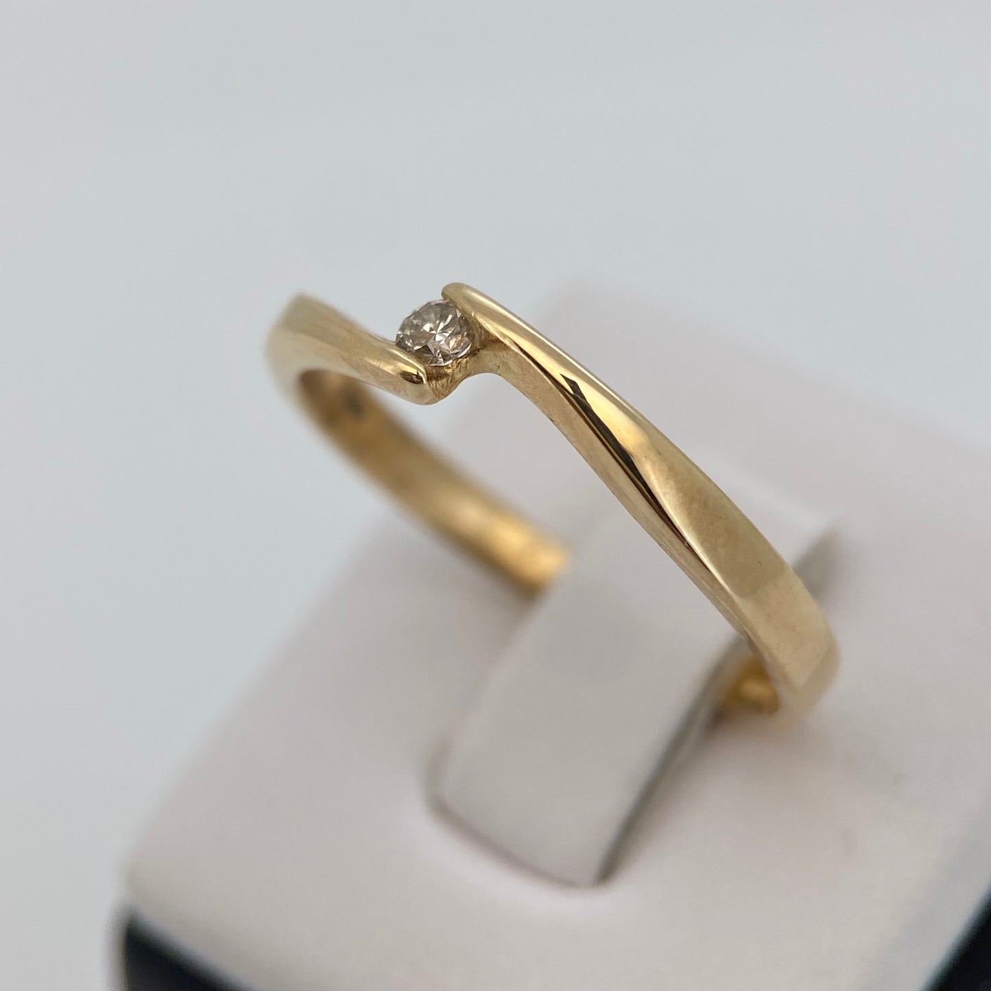 14k Yellow Gold Ring with Diamond Mod: OF1599