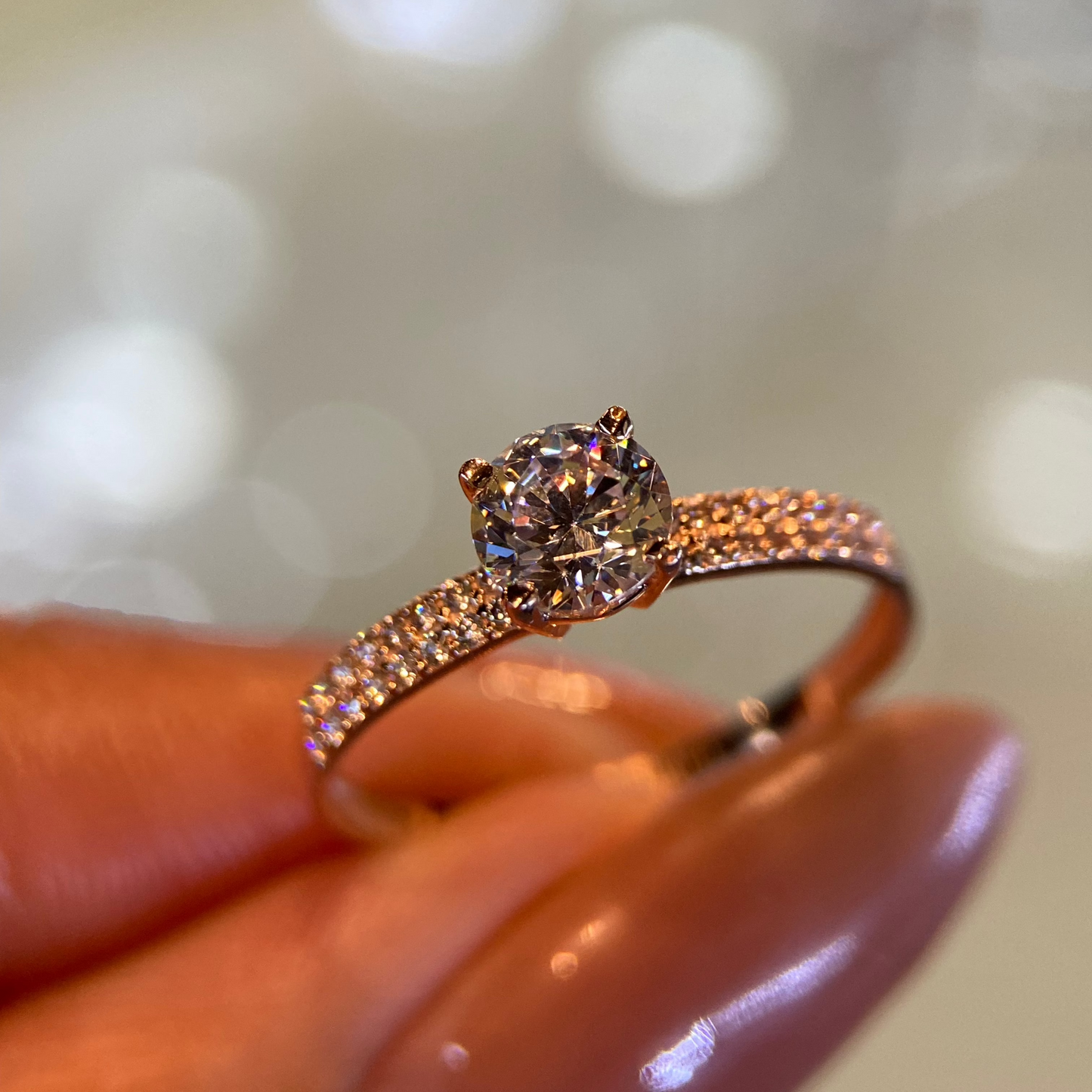 Anillo de compromiso en oro