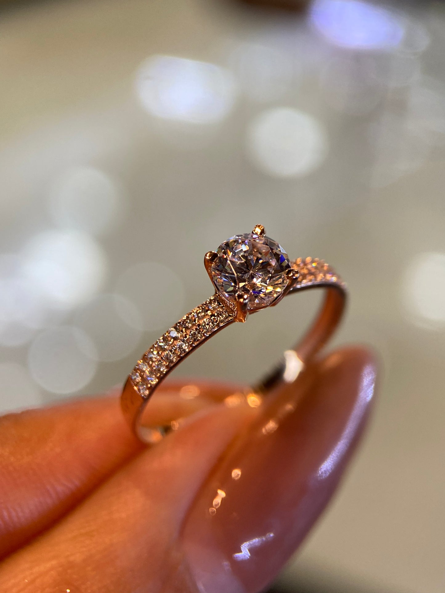 Anillo de compromiso en oro