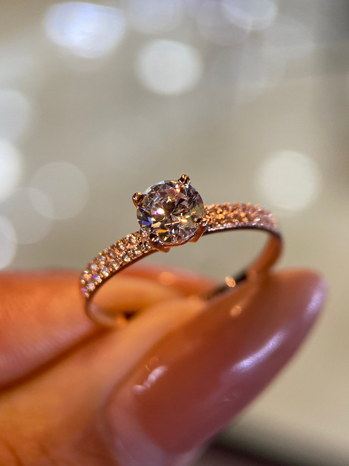 Anillo de compromiso en oro