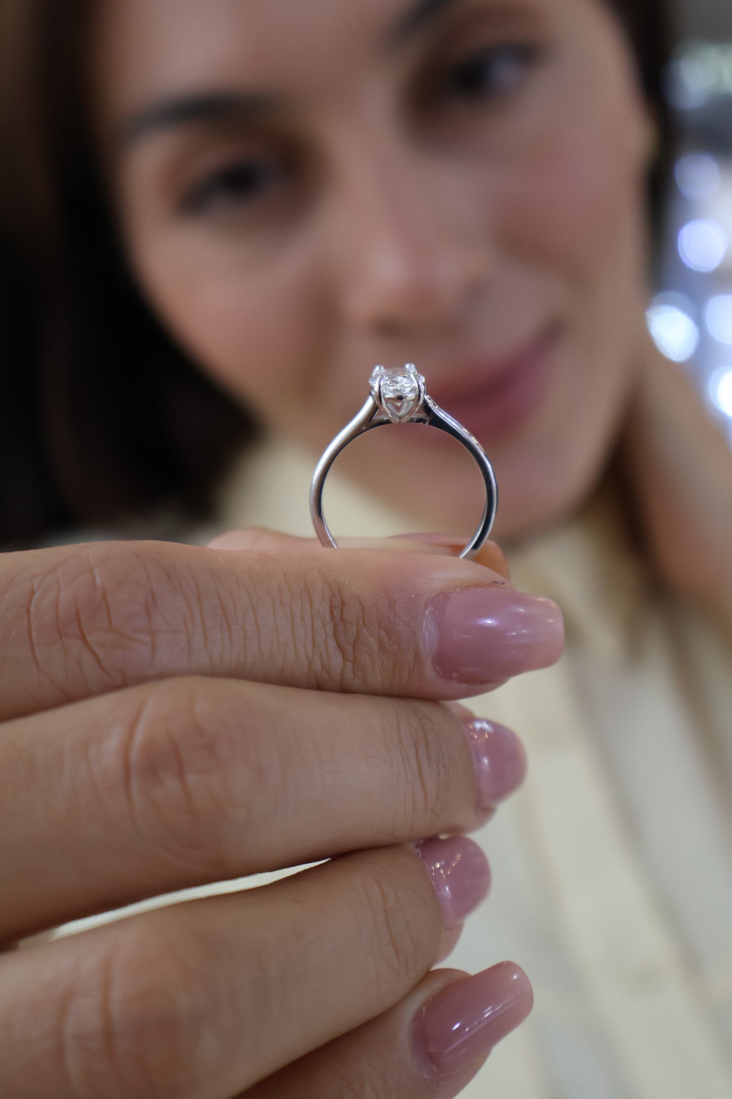Anillo de compromiso en oro