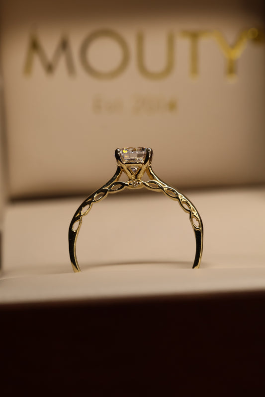 Anillo en Oro Amarillo 14k con Circonia Mod. 15870
