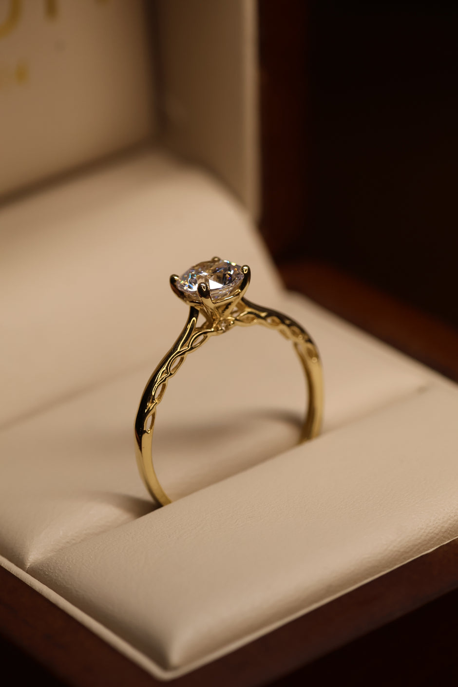 Anillo Julia Oro 14k
