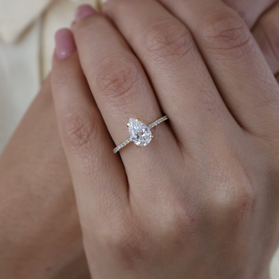 Anillo Cristina en Oro 1.00ct