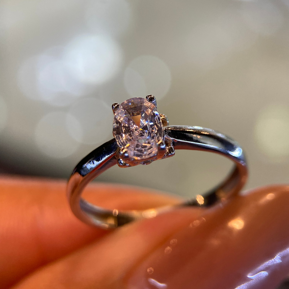 Anillo de compromiso en oro