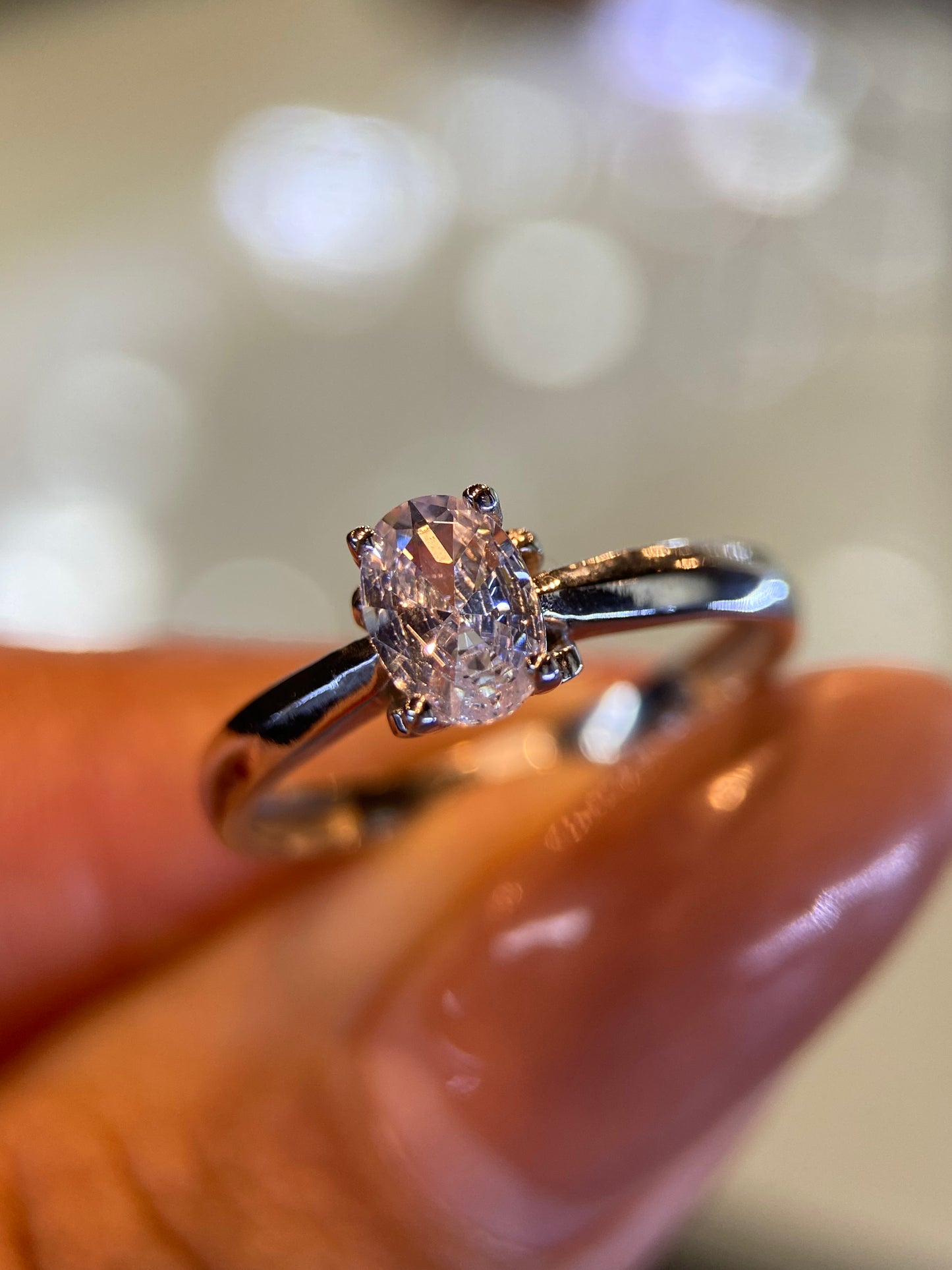Anillo de compromiso en oro
