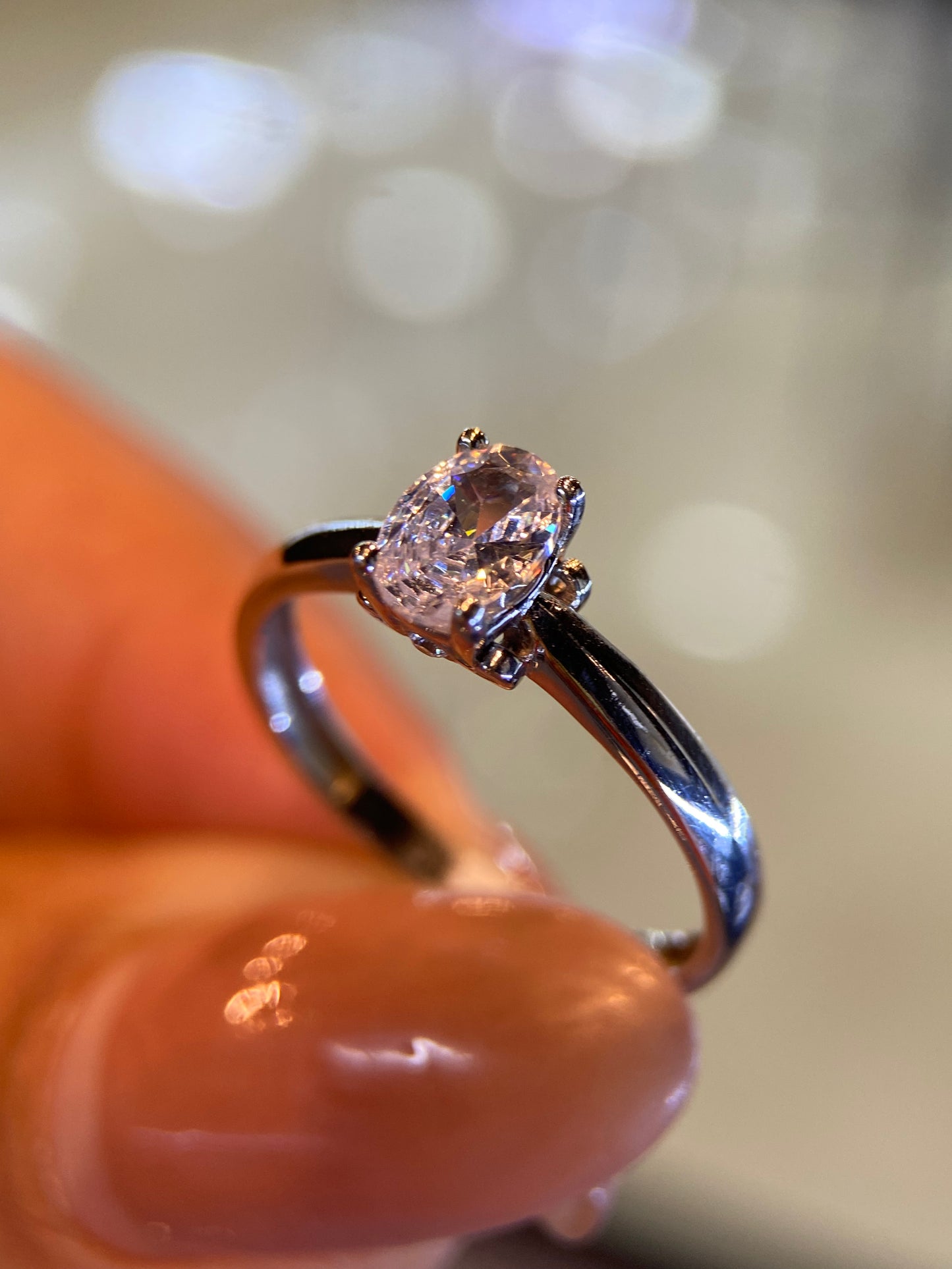 Anillo de compromiso en oro