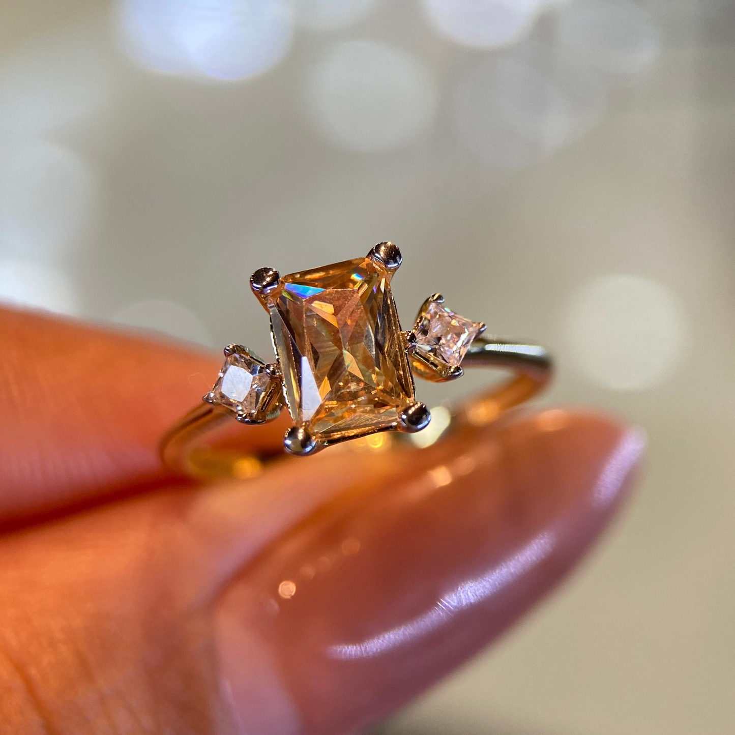 Anillo de compromiso en oro
