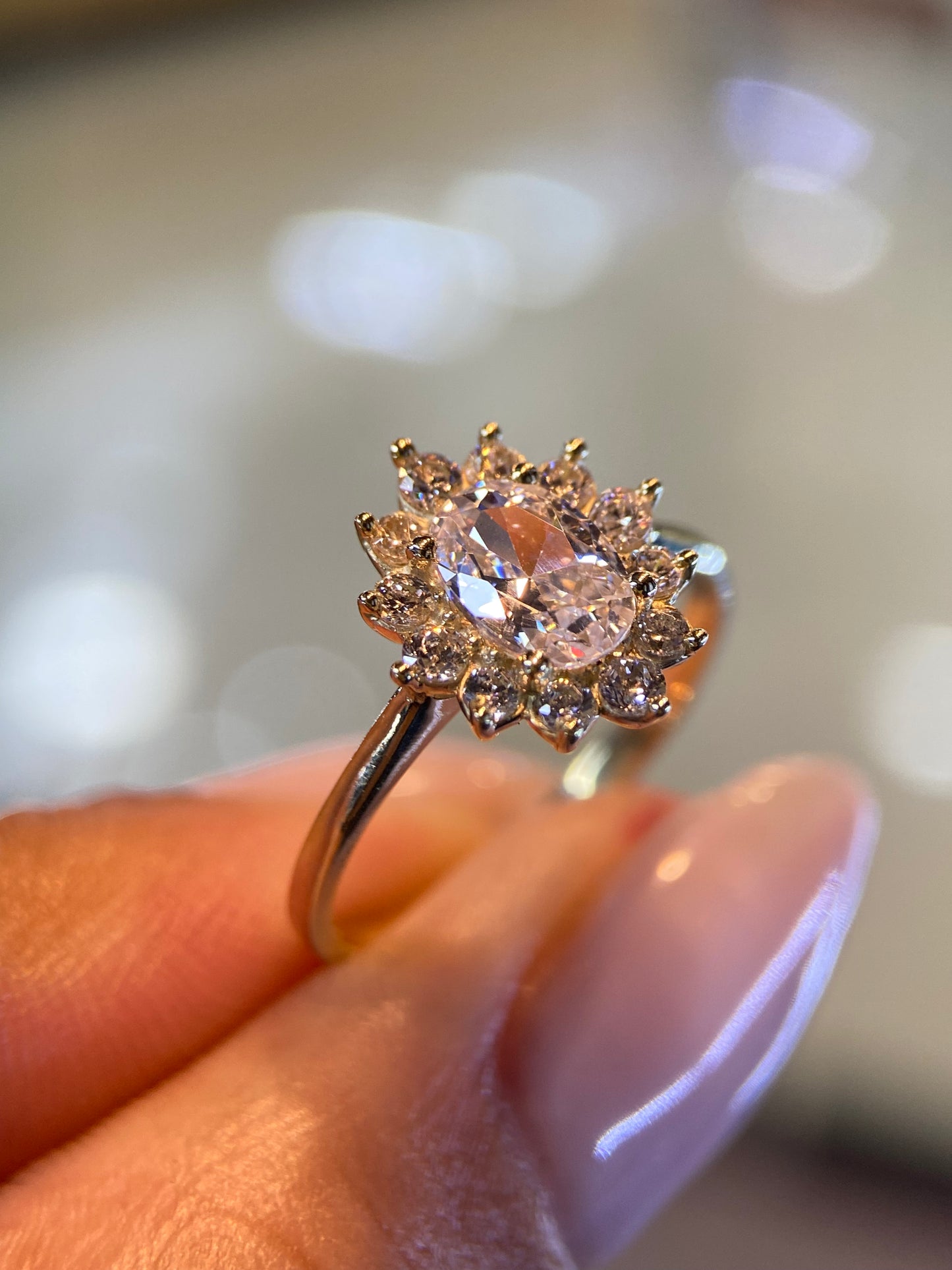 Anillo de compromiso en oro