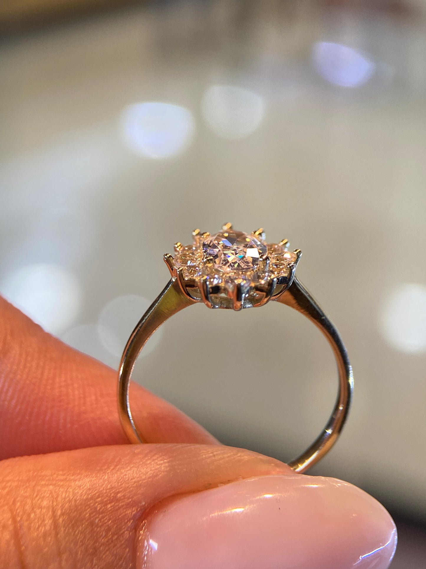 Anillo de compromiso en oro
