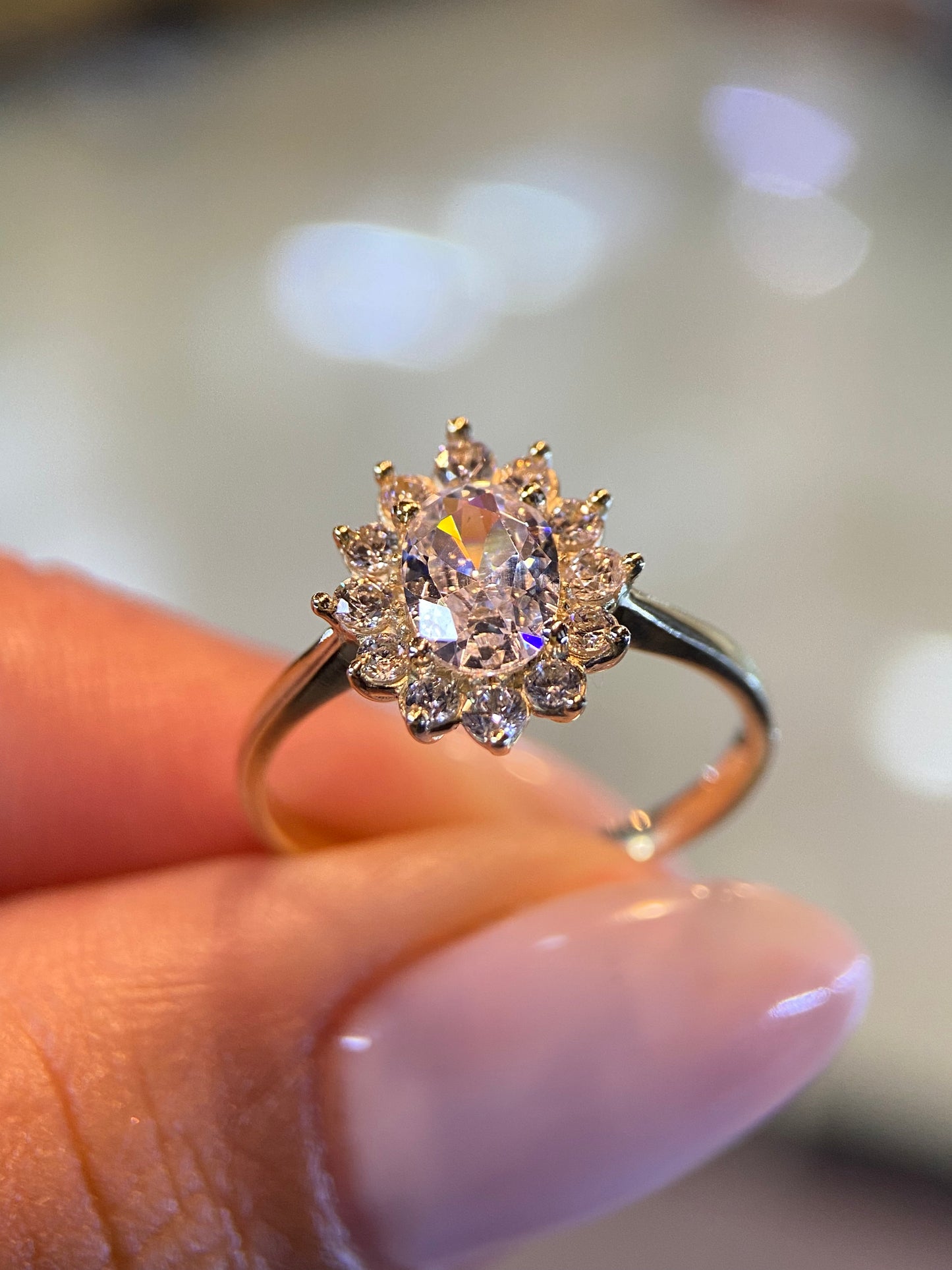 Anillo de compromiso en oro
