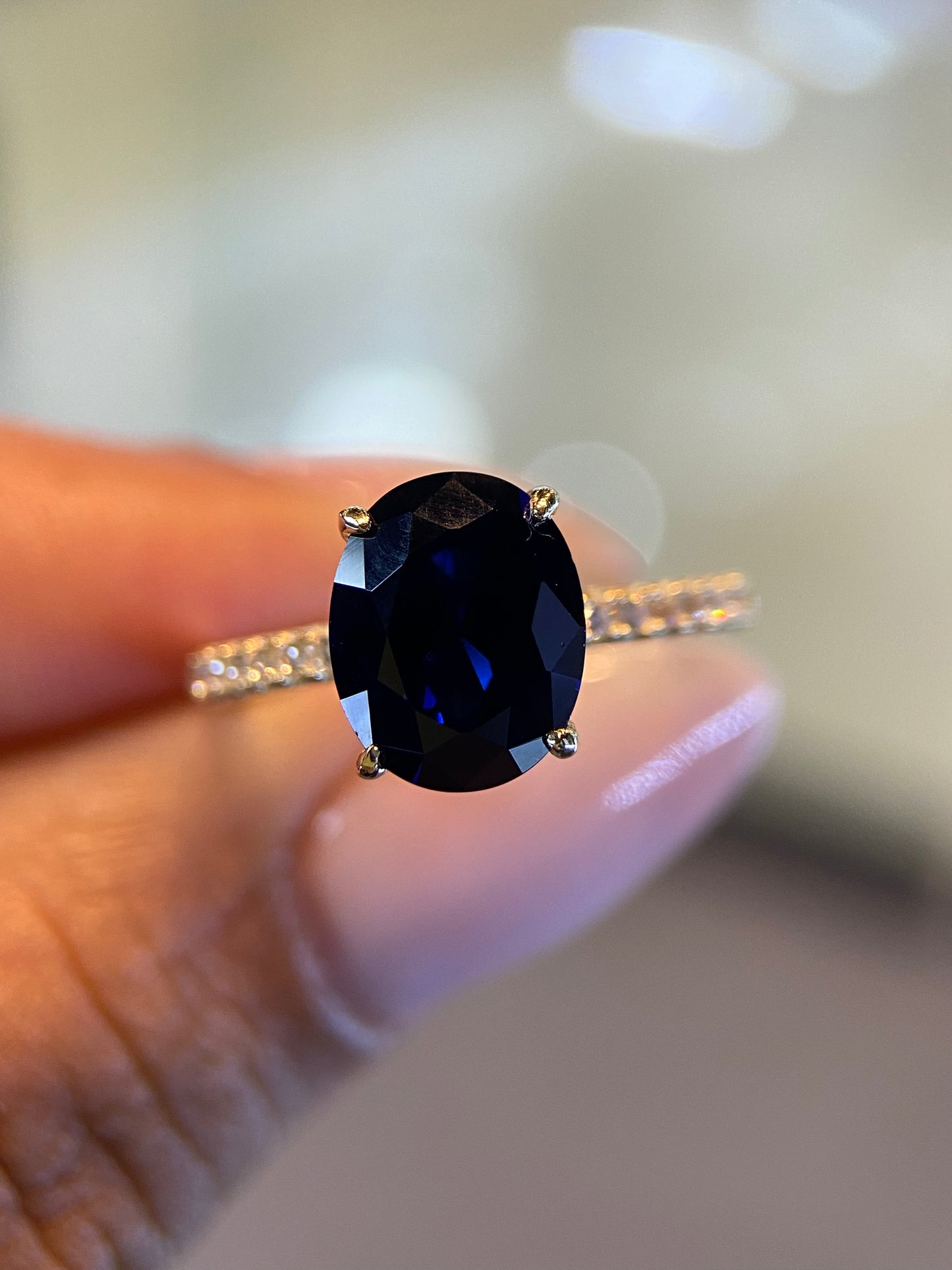 Anillo de compromiso en oro