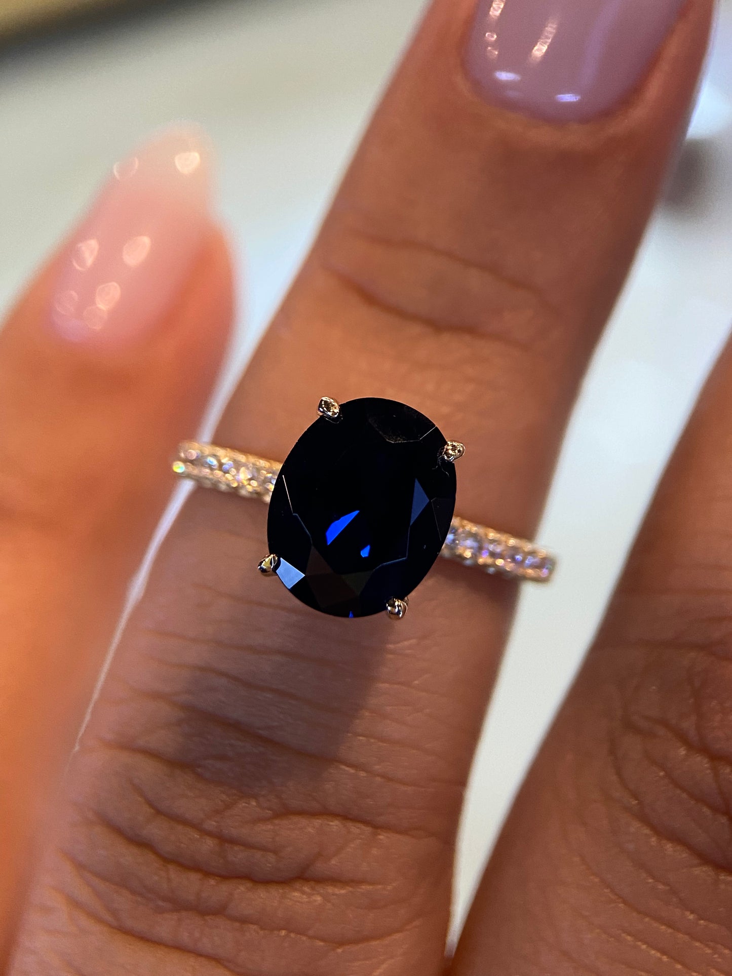Anillo de compromiso en oro