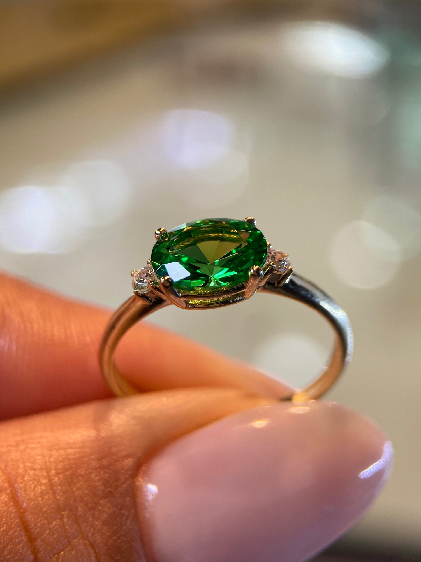 Anillo de compromiso en oro