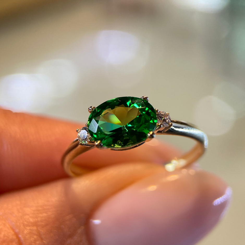 Anillo de compromiso en oro