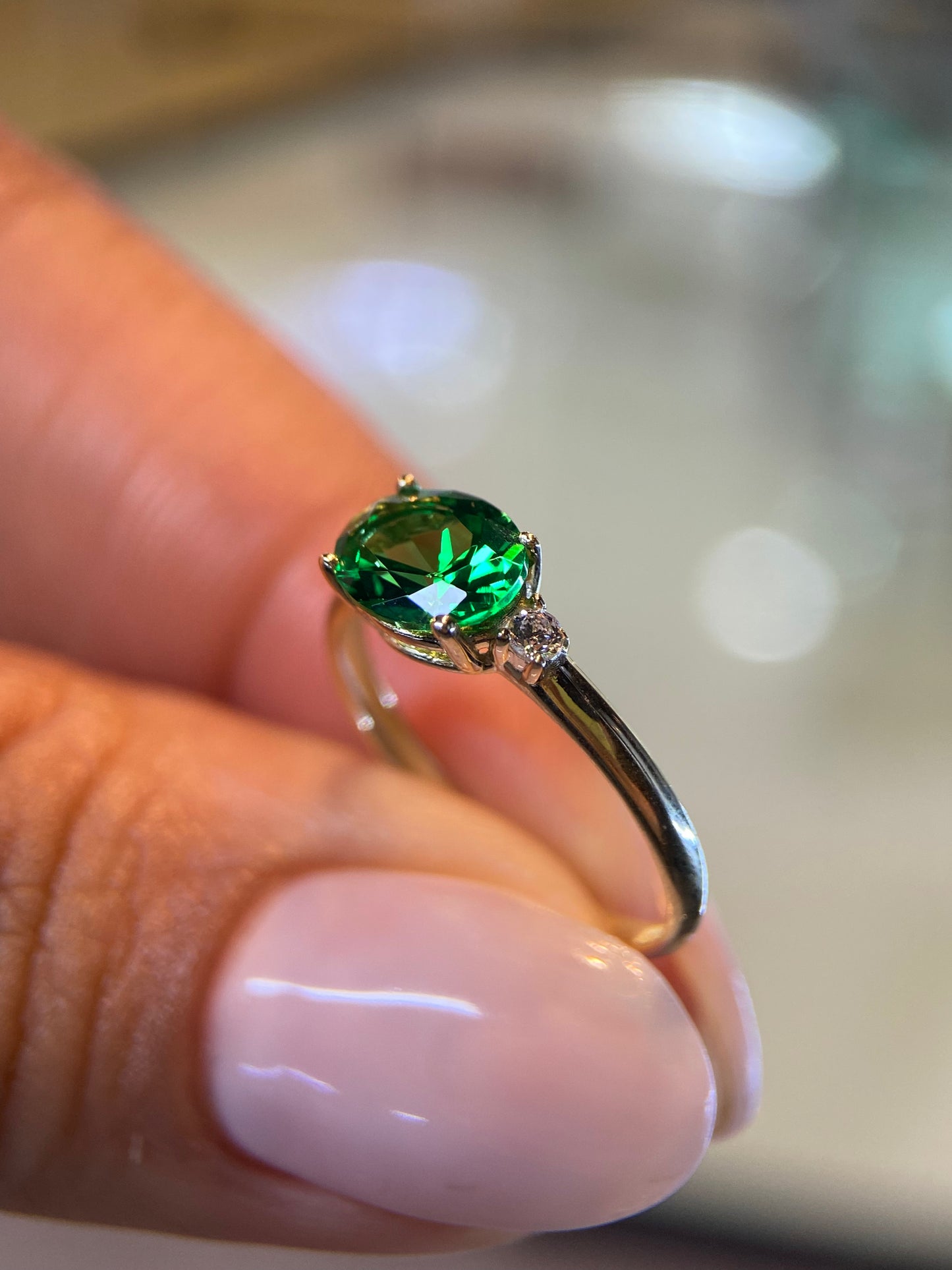 Anillo de compromiso en oro