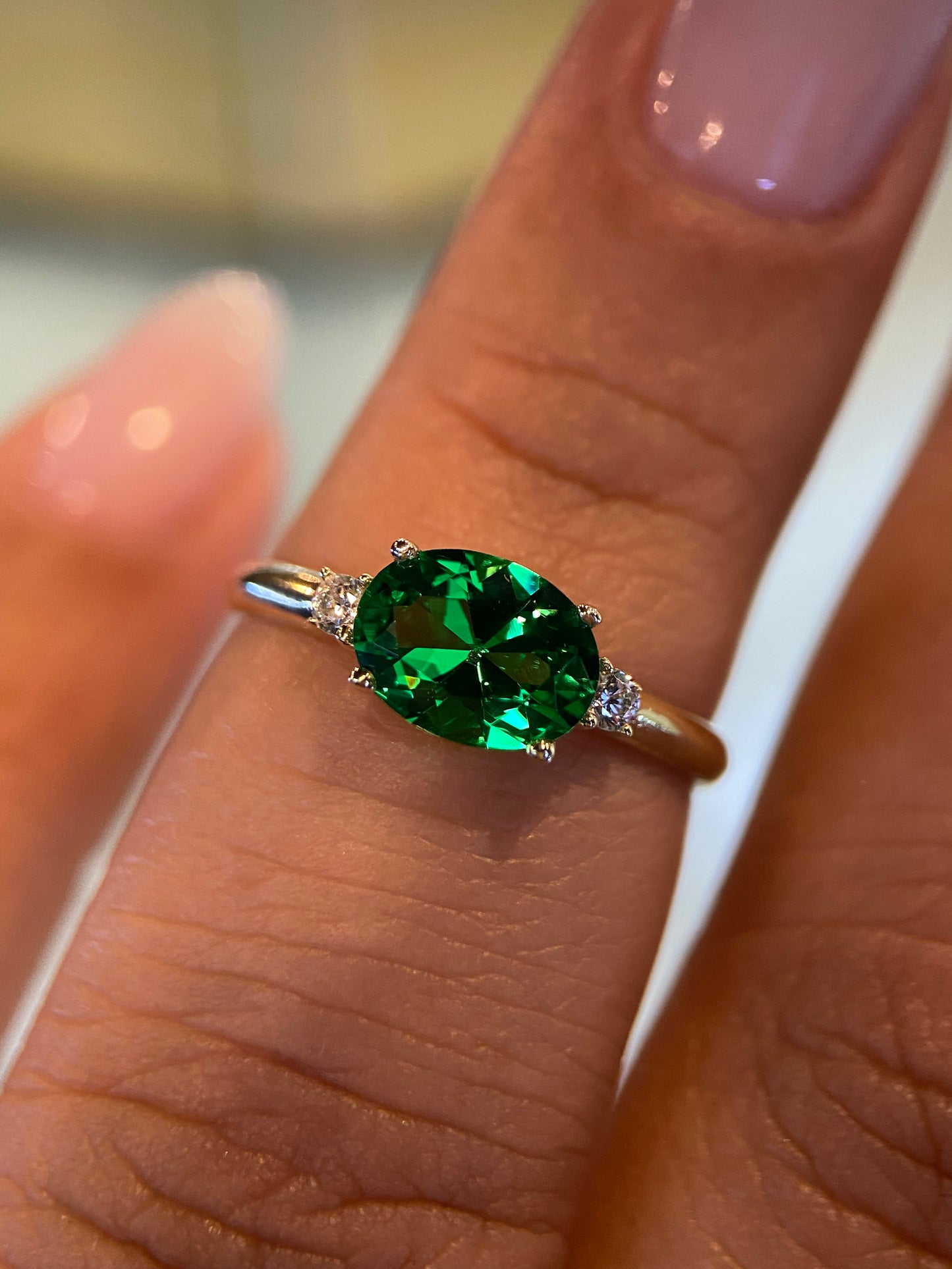 Anillo de compromiso en oro
