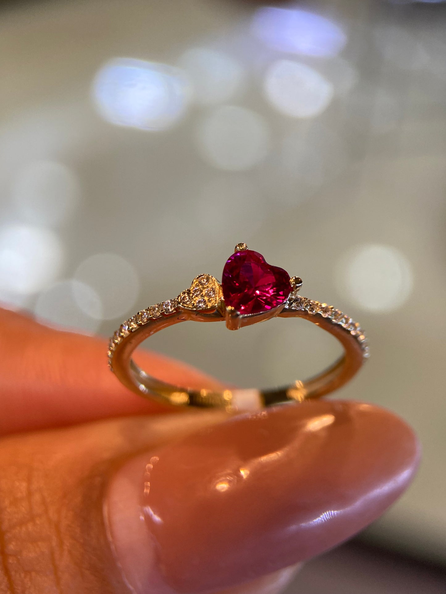 Anillo de compromiso en oro
