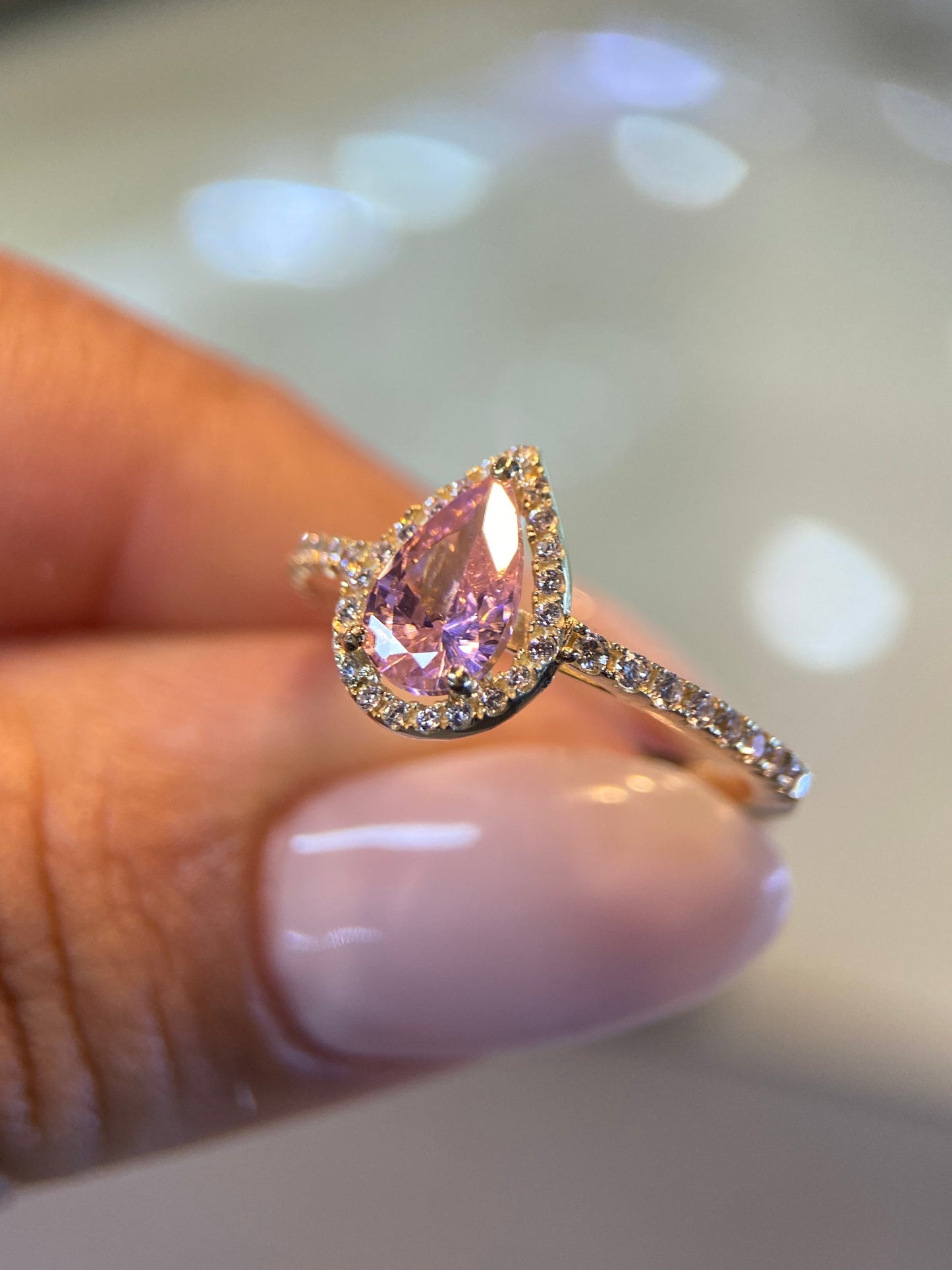 Anillo de compromiso en oro