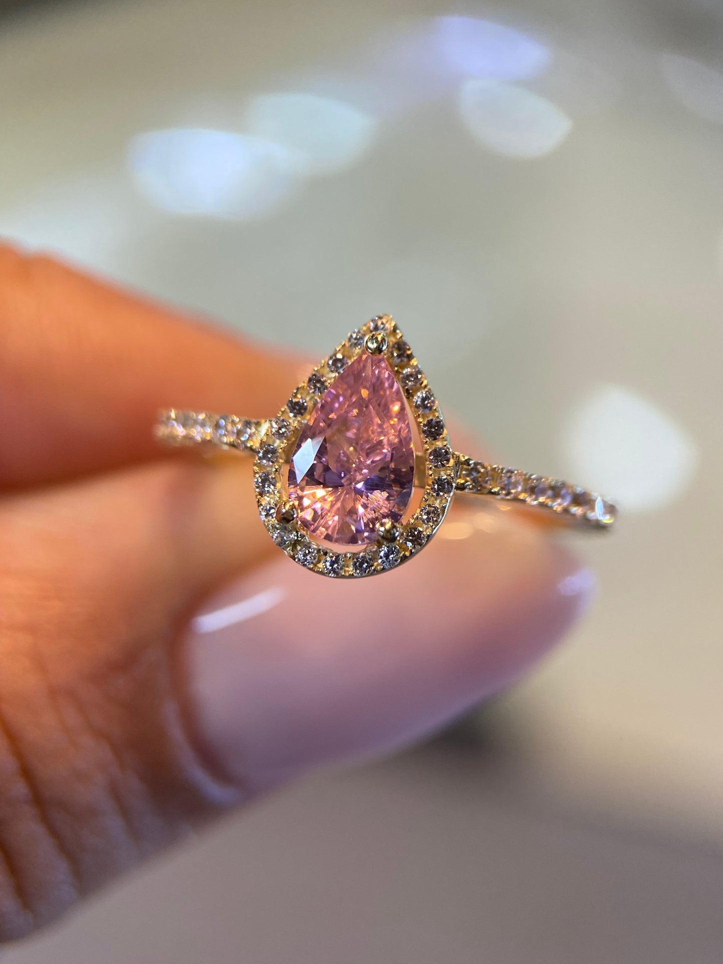 Anillo de compromiso en oro