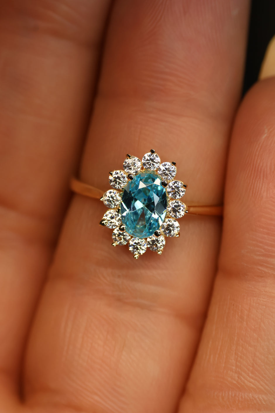 Anillo en Oro Amarillo 14k con Circonia Mod.15913
