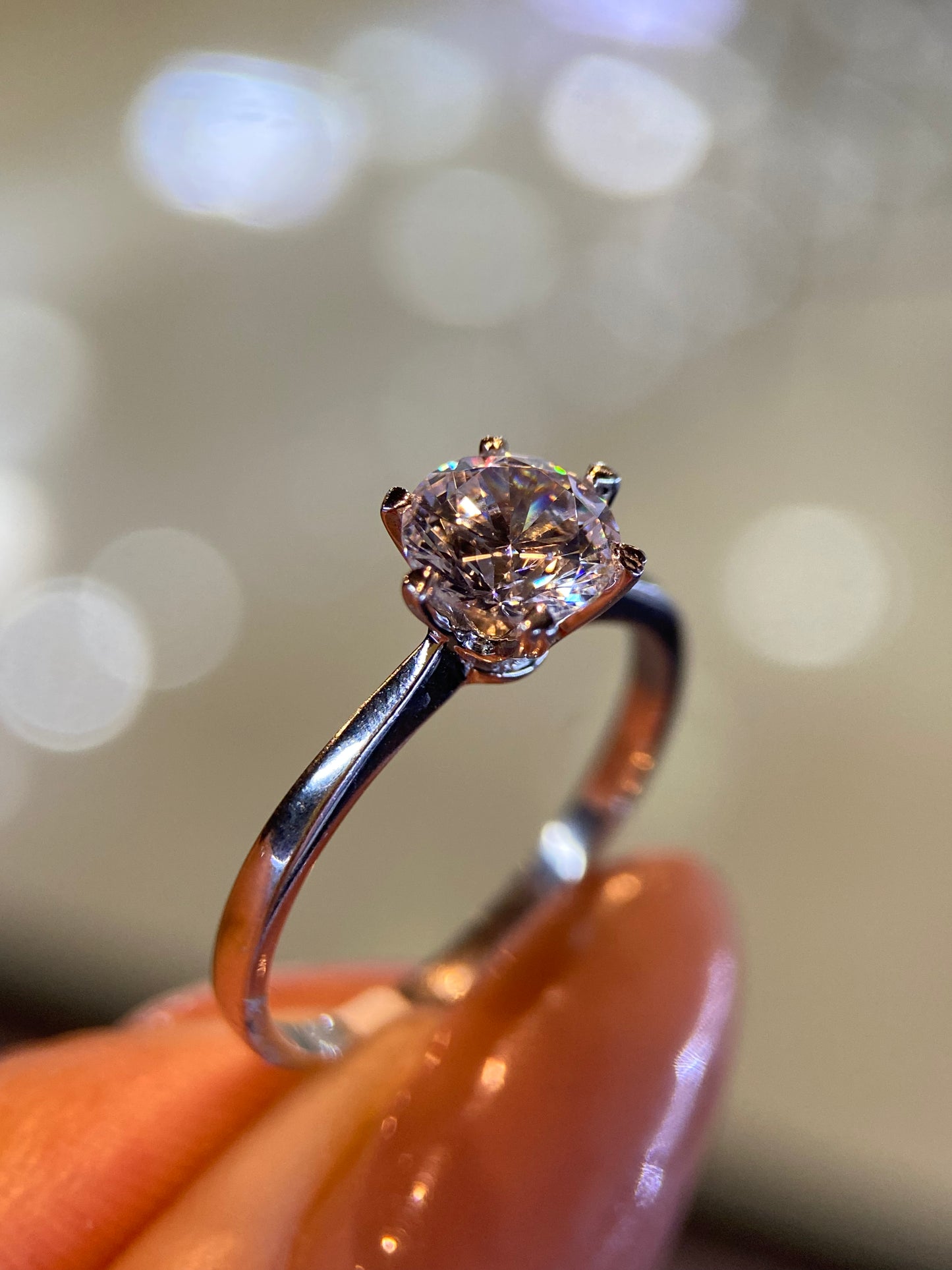 Anillo de compromiso en oro