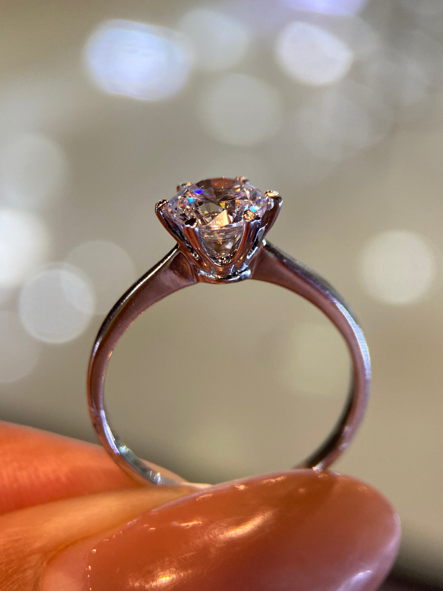 Anillo de compromiso en oro