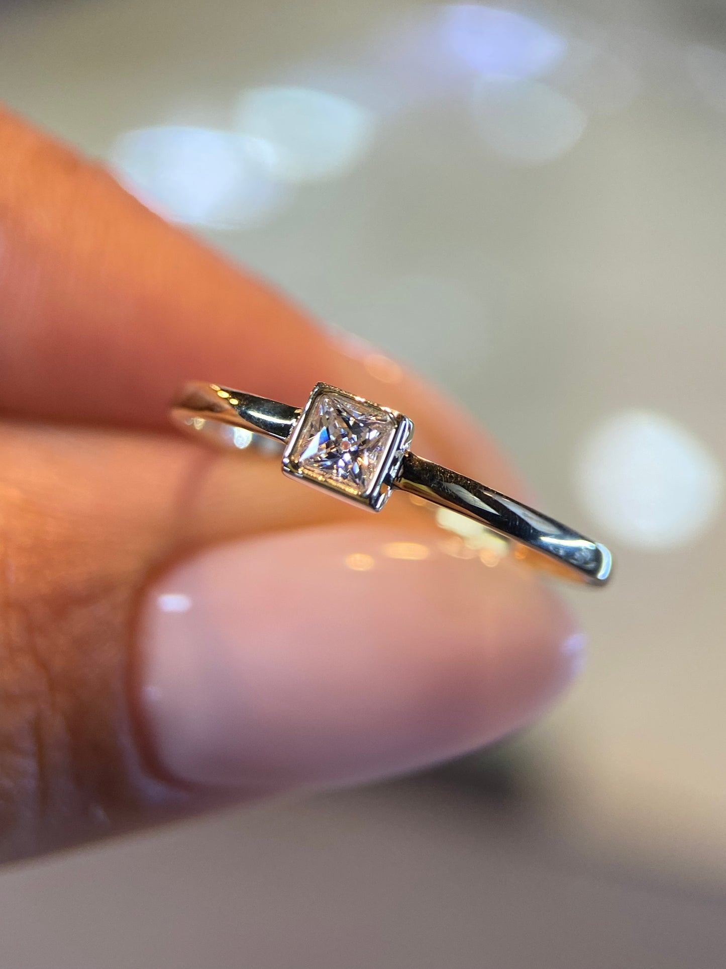 Anillo de compromiso en oro