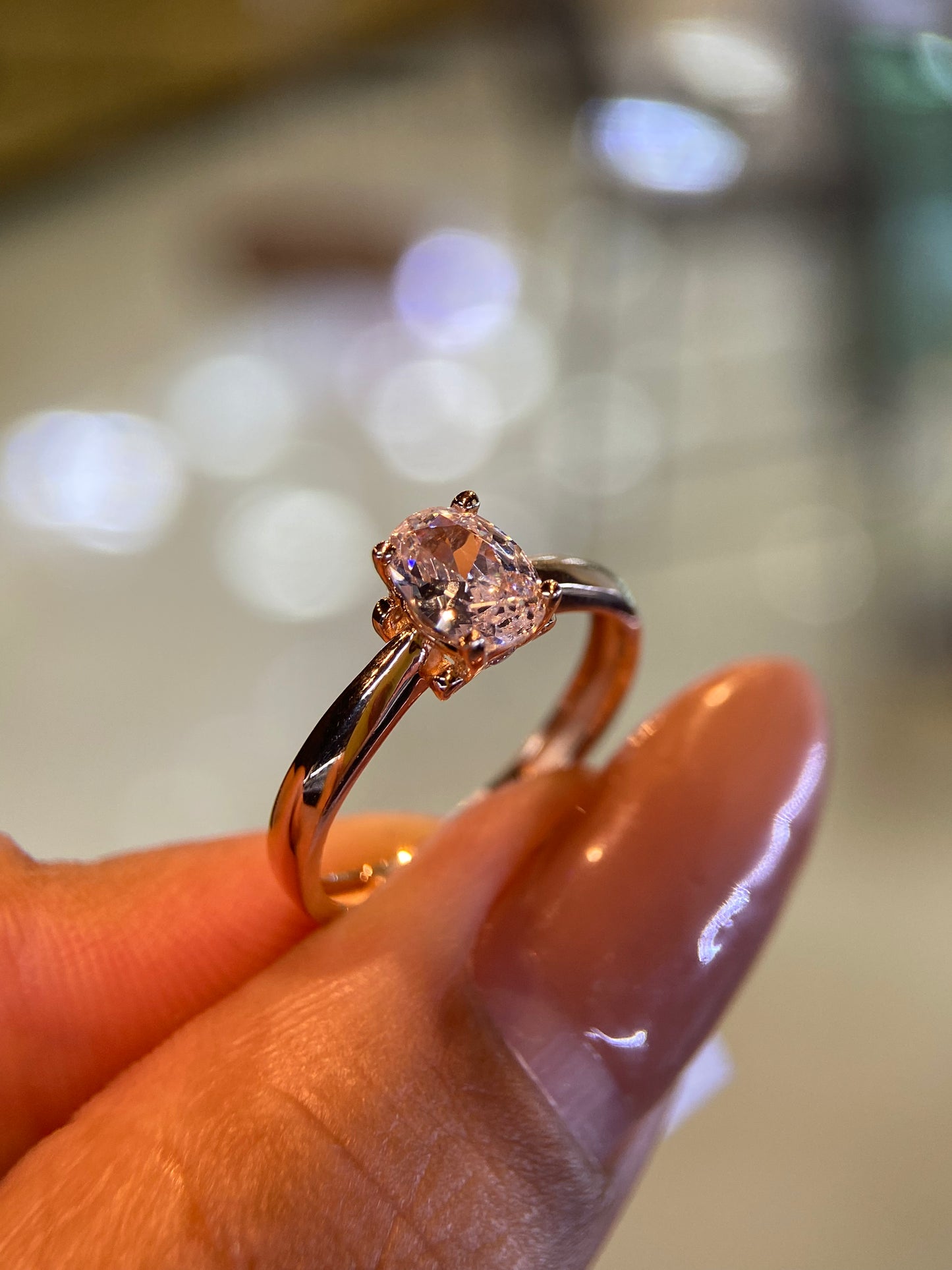 Anillo de compromiso en oro