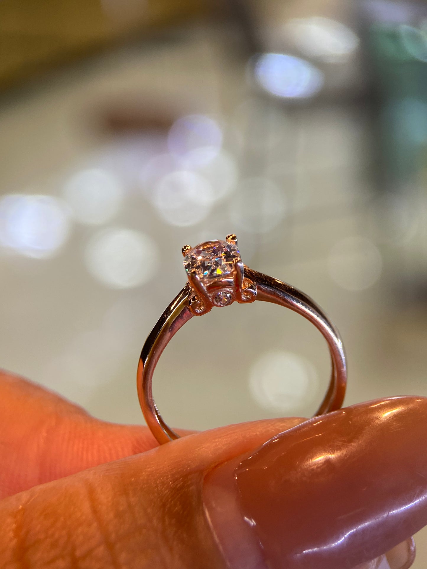 Anillo de compromiso en oro