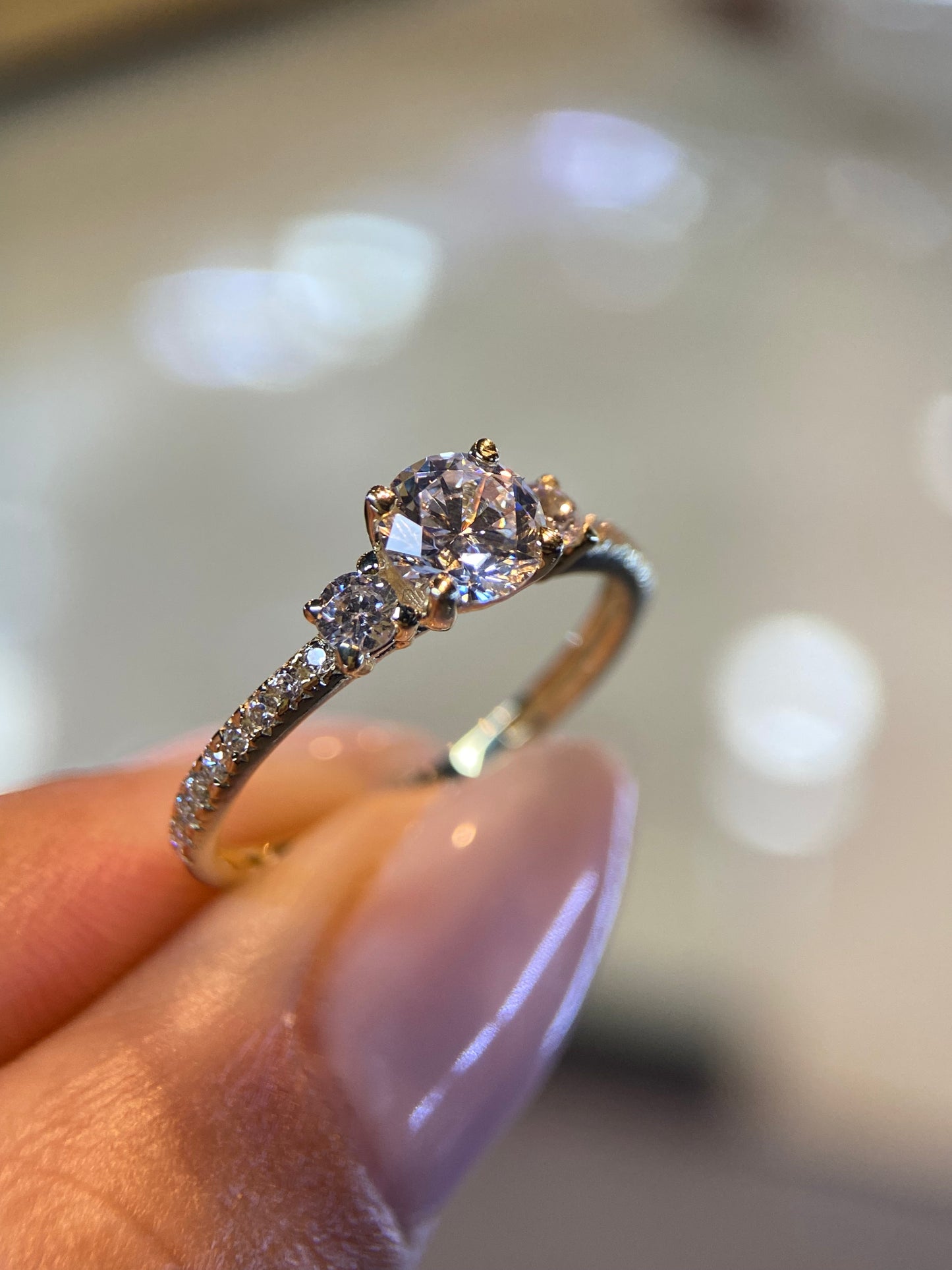 Anillo de compromiso en oro