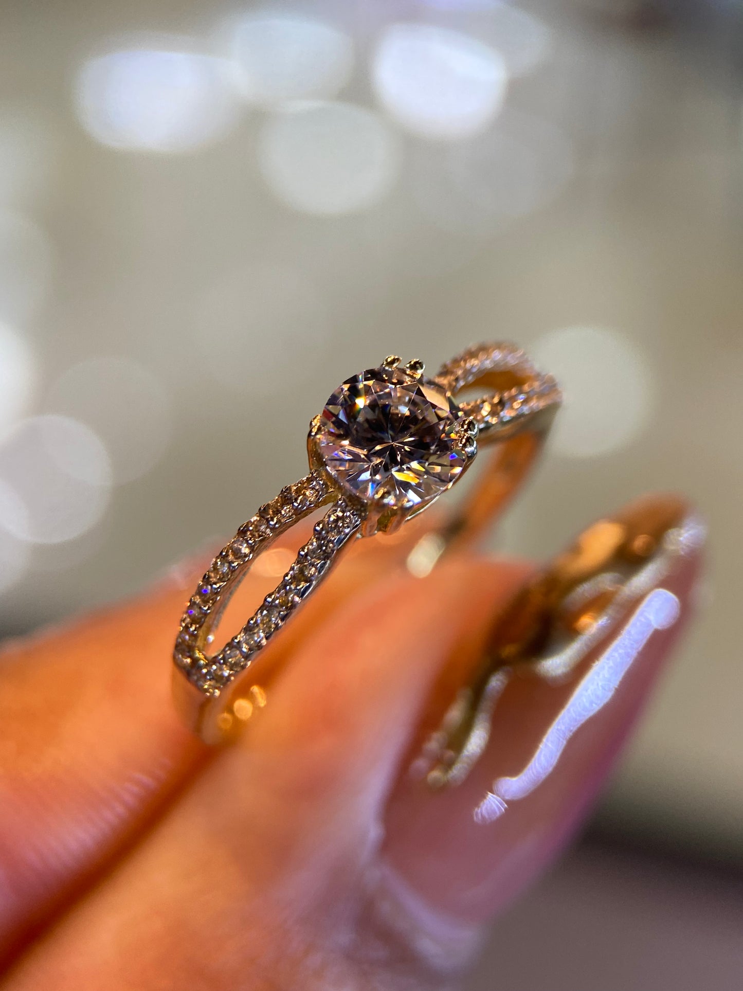 Anillo de compromiso en oro
