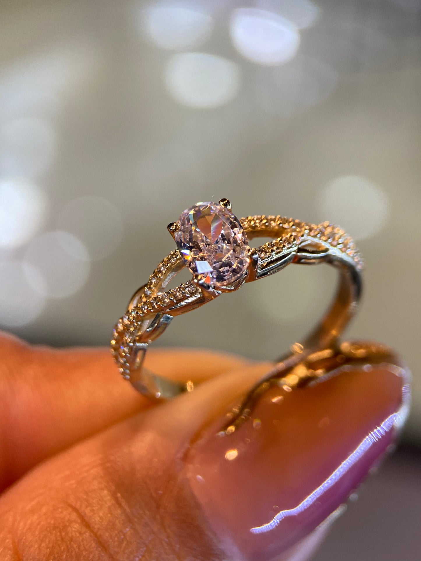 Anillo de compromiso en oro