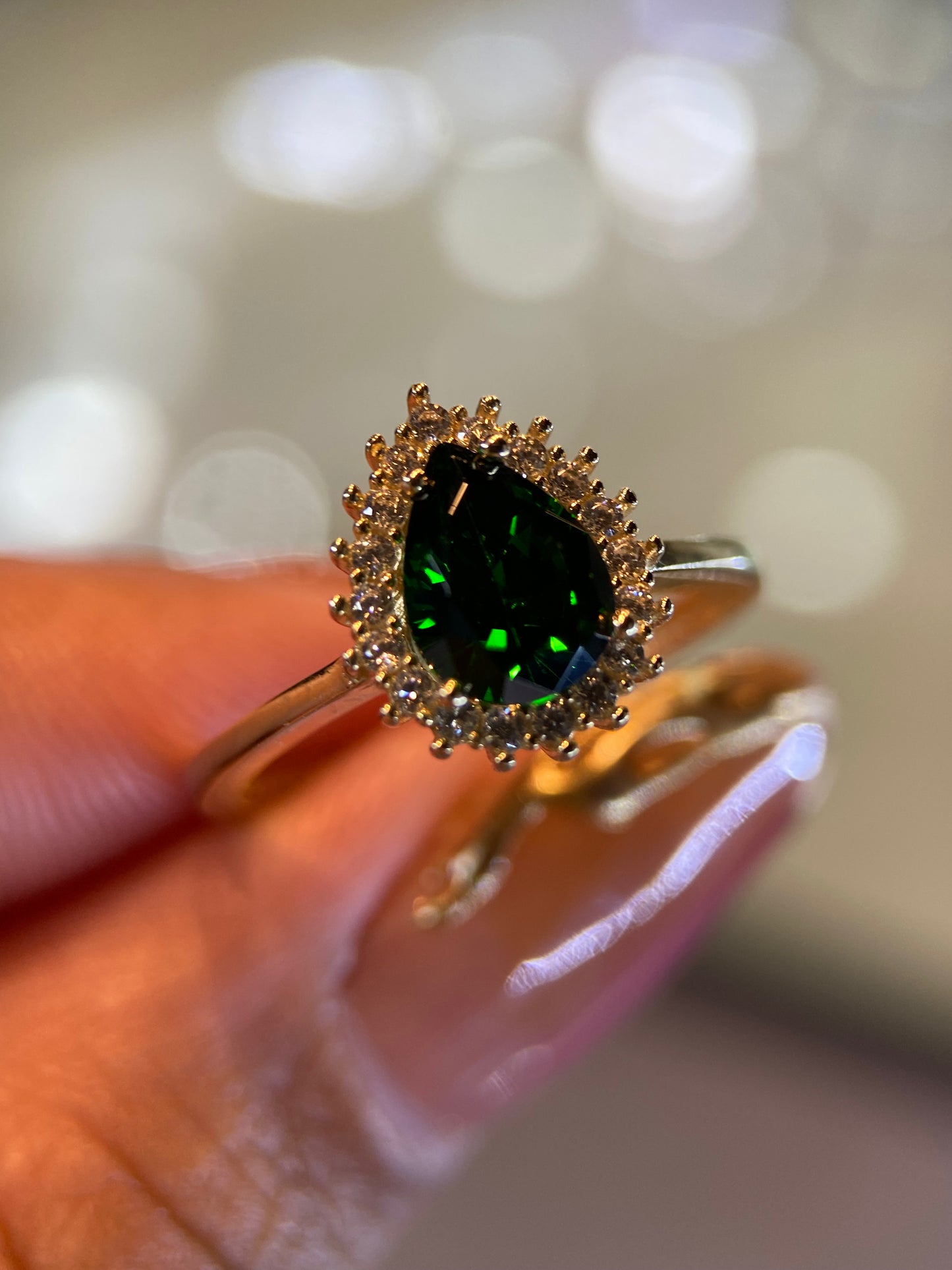 Anillo de compromiso en oro